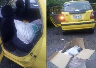 Un taxi con cinco galones de acido sulfúrico fue inmovilizado en Villavicencio, Meta.