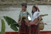 Señorita Barrio Flor de Mi Llano: Navegando por el río Arauca