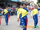 Desfile 7 de agosto: Desfile de bandas músico marciales realizado en Arauca el 7 de agosto de 2011.