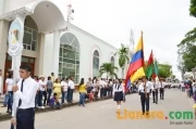 Celebración 20 de julio en Arauca: Alumnos Normal Inmaculada.