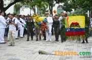 Celebración 20 de julio en Arauca: Ofrenda Flora en la plaza Simón Bolívar de Arauca.
