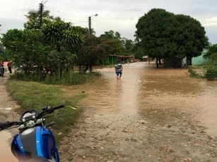 Inundación: Y Puerto Contreras -  El Pescado, municipio de Saravena. Foto: Uriel Peña.