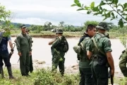 Reunión Militares de Colombia y Venezuela: El ejercito venezolano se desplazo hasta el territorio colombiano, para reunirse con sus homologos colombianos.